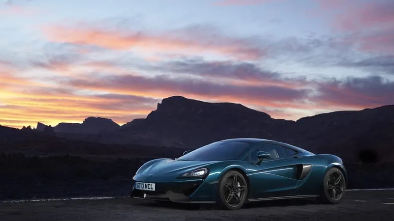 Mc Laren 570 GT Theme Preview Image