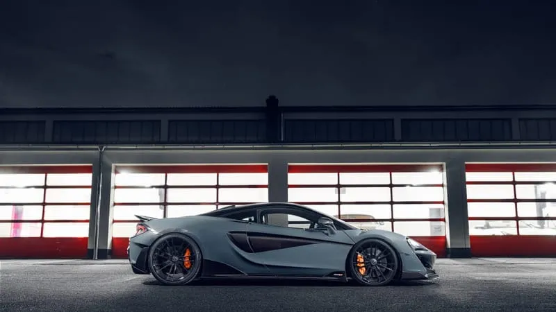 Mc Laren 600 LT Theme Preview Image