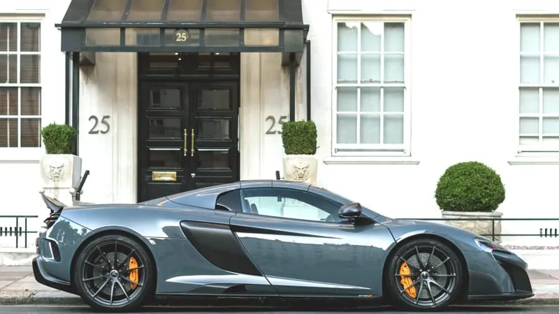 Mc Laren 675 LT Theme Preview Image