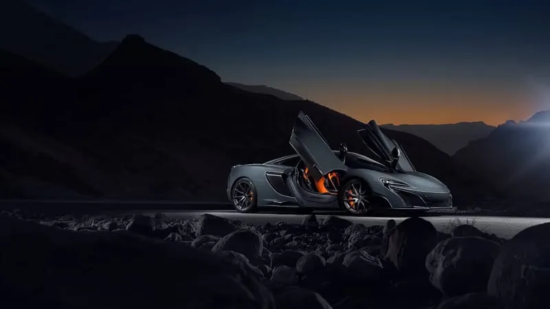 Mc Laren 675 LT Theme Preview Image