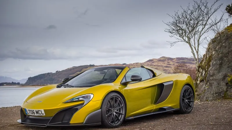 Mc Laren 675 LT Theme Preview Image