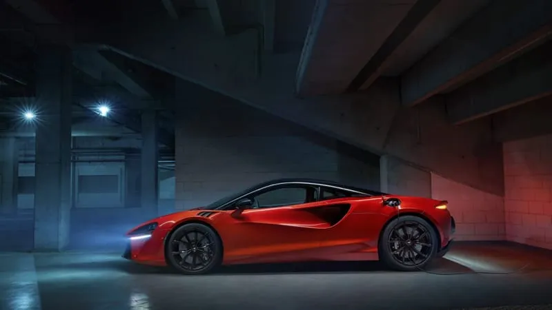 McLaren Artura Theme Preview Image