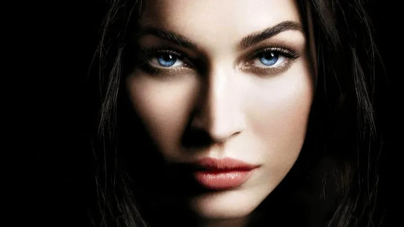 Megan Fox Theme Preview Image