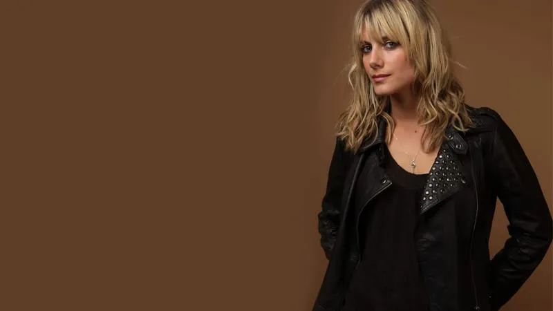 Melanie Laurent Theme Preview Image