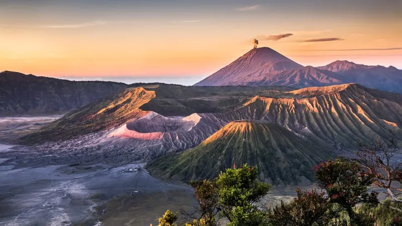 Mount Bromo Theme Preview Image