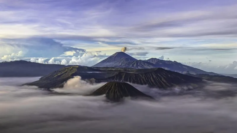 Mount Bromo Theme Preview Image