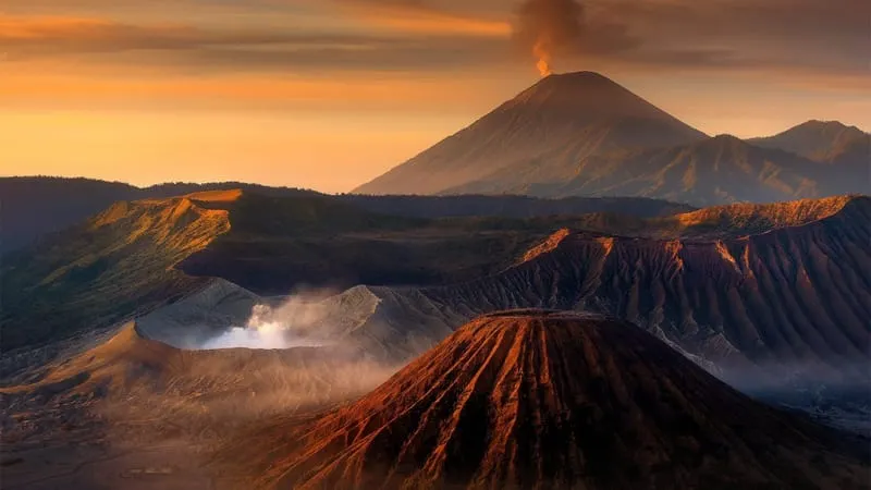 Mount Bromo Theme Preview Image