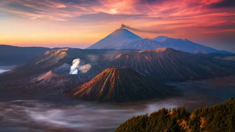 Mount Bromo Theme Preview Image