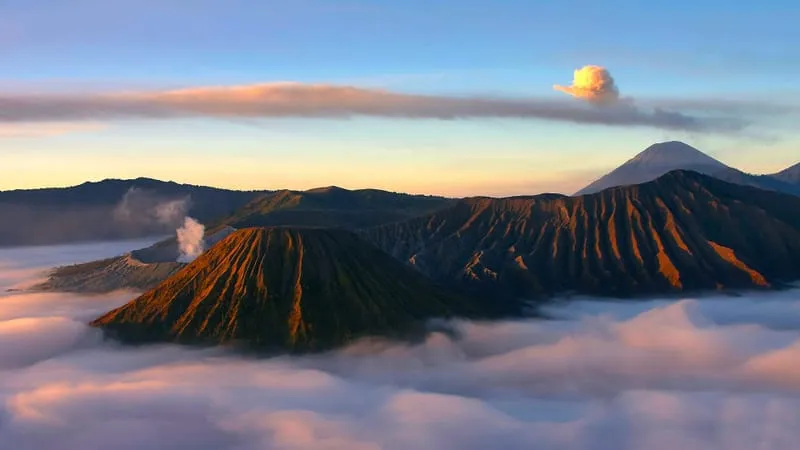 Mount Bromo Theme Preview Image