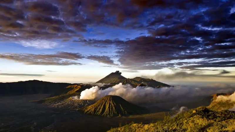 Mount Bromo Theme Preview Image