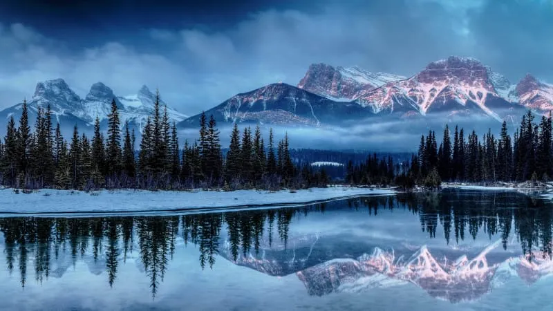 Mountains Theme Preview Image