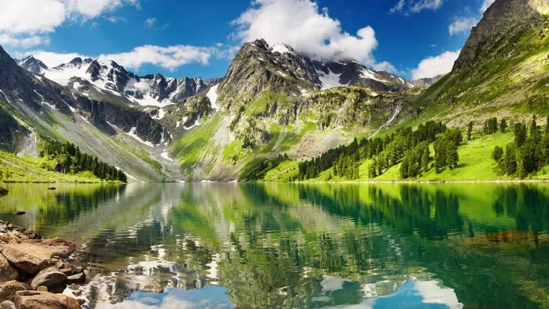 Mountains Theme Preview Image