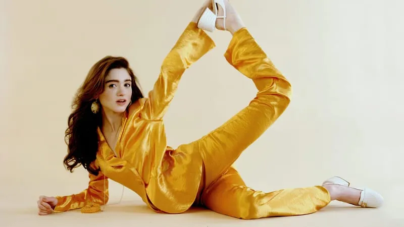 Natalia Dyer Theme Preview Image