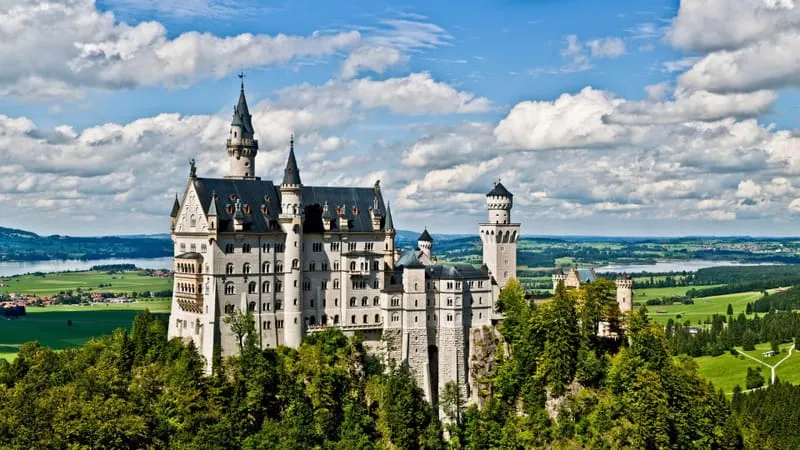 Neuschwanstein Castle Theme Preview Image