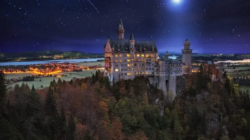 Neuschwanstein Castle Theme Preview Image