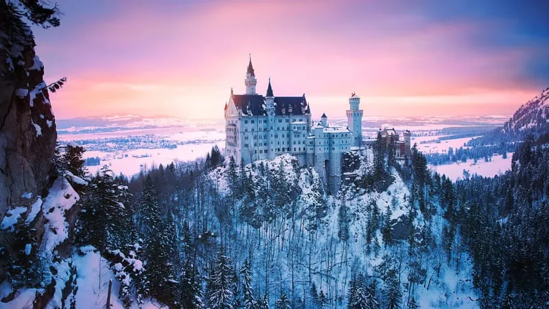 Neuschwanstein Castle Theme Preview Image
