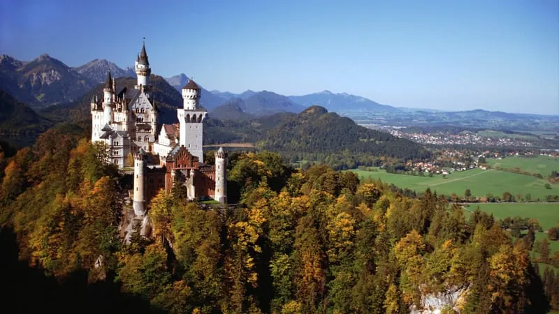 Neuschwanstein Castle Theme Preview Image