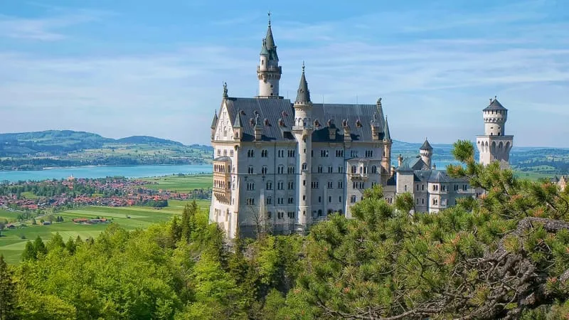 Neuschwanstein Castle Theme Preview Image