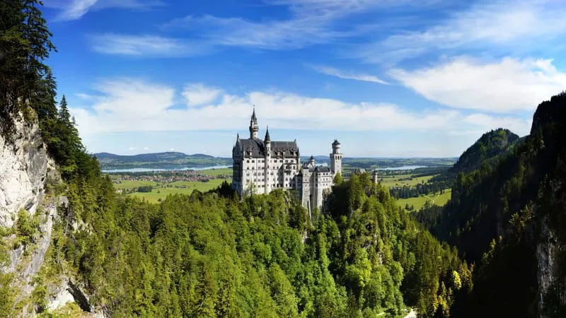 Neuschwanstein Castle Theme Preview Image