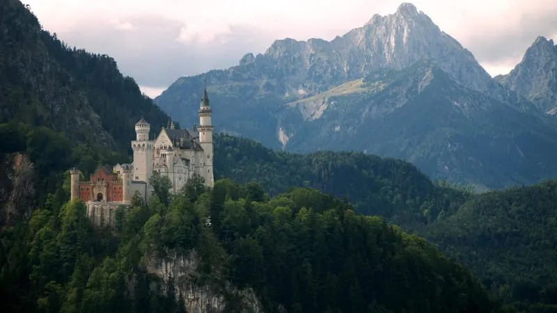 Neuschwanstein Castle Theme Preview Image