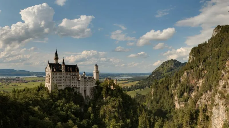 Neuschwanstein Castle Theme Preview Image