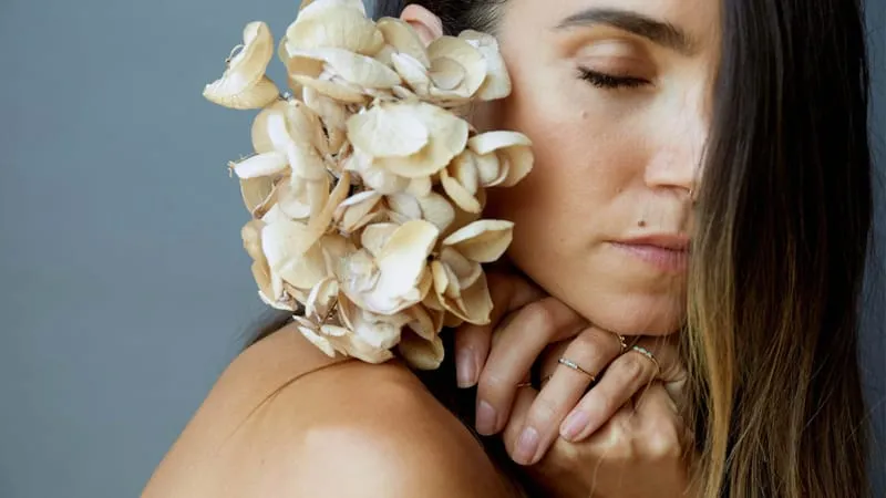 Nikki Reed Theme Preview Image