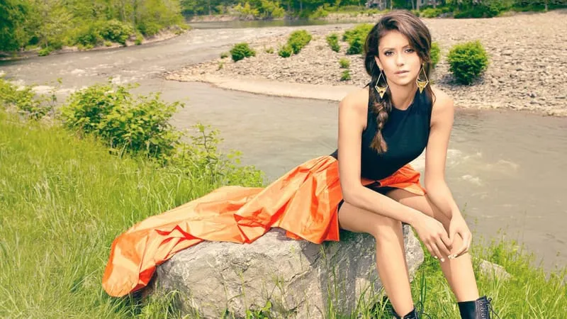 Nina Dobrev Theme Preview Image