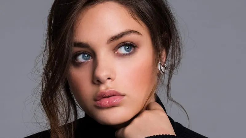 Odeya Rush Theme Preview Image