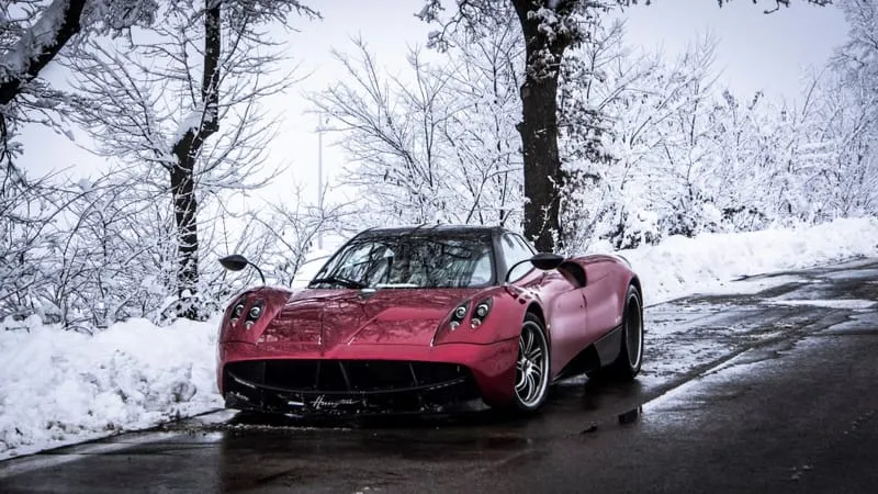 Pagani Huayra Theme Preview Image