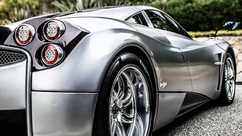 Pagani Huayra Theme Preview Image