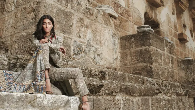 Pooja Hegde Theme Preview Image