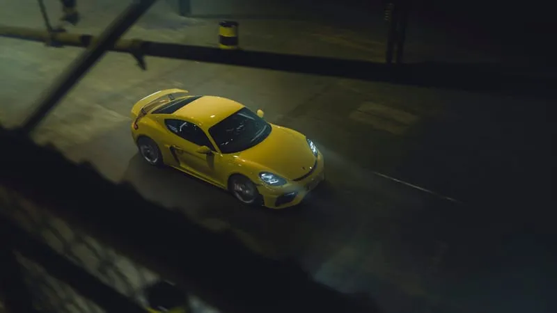 Porsche 718 Cayman Theme Preview Image