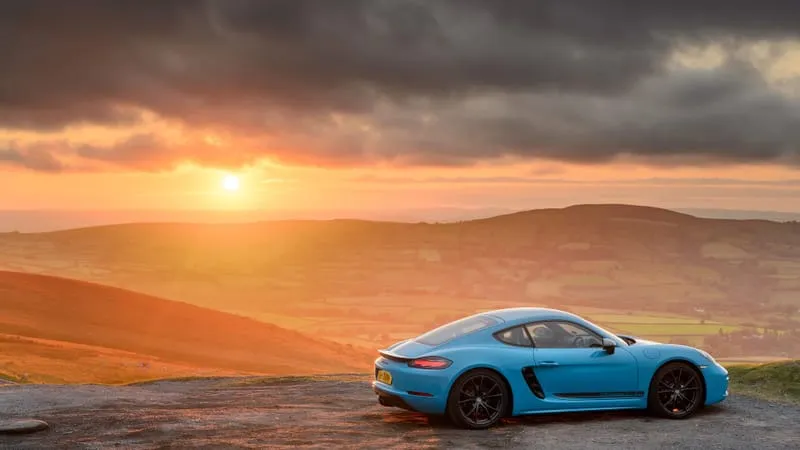 Porsche 718 Cayman Theme Preview Image
