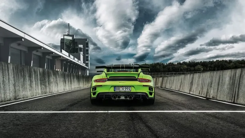 Porsche 911 Turbo Theme Preview Image