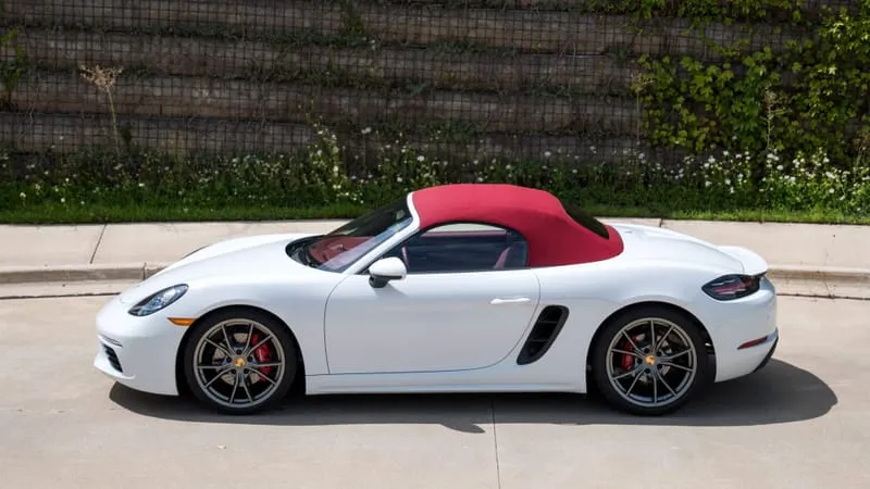 Porsche Boxster Theme Preview Image