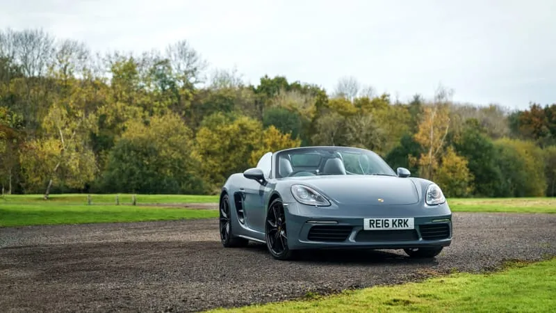 Porsche Boxster Theme Preview Image
