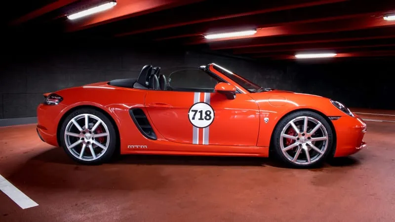 Porsche Boxster Theme Preview Image
