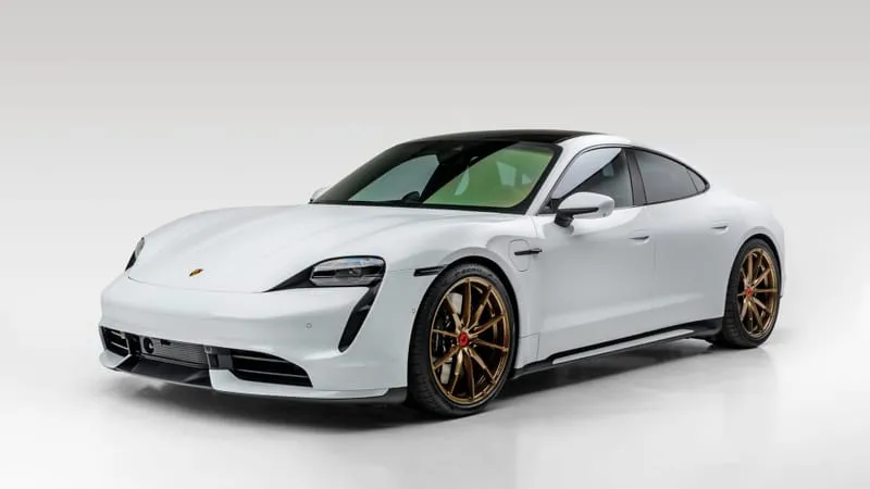 Porsche Taycan Theme Preview Image