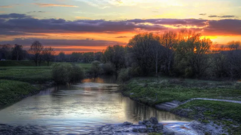 River Theme Preview Image