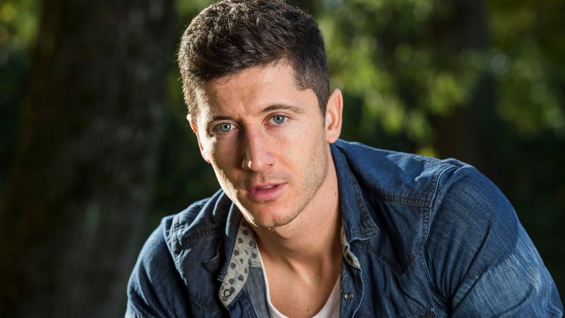 Robert Lewandowski Theme Preview Image