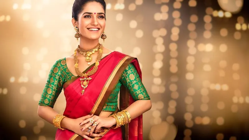 Ruhani Sharma Theme Preview Image