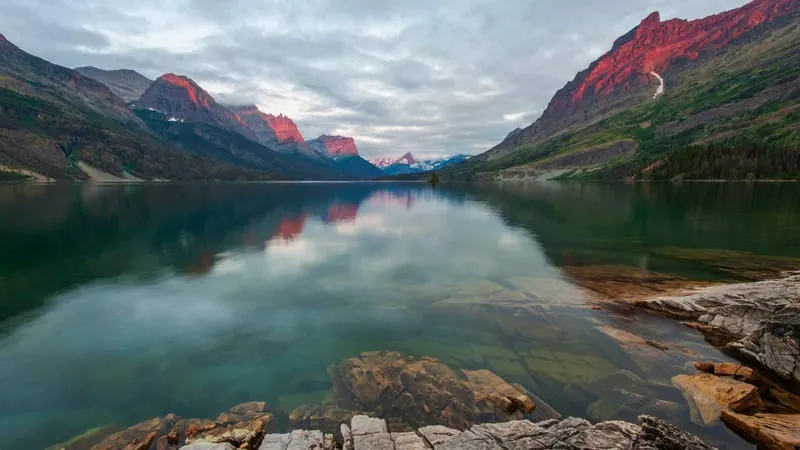 Saint Mary Lake Theme Preview Image