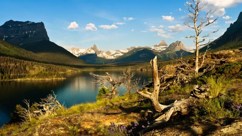 Saint Mary Lake Theme Preview Image