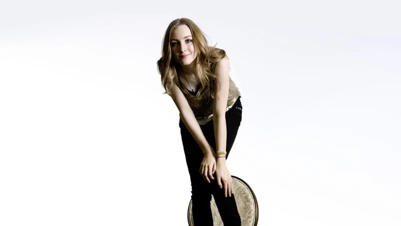 Saoirse Ronan Theme Preview Image