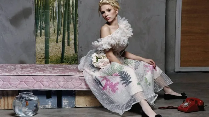 Scarlett Johansson Theme Preview Image