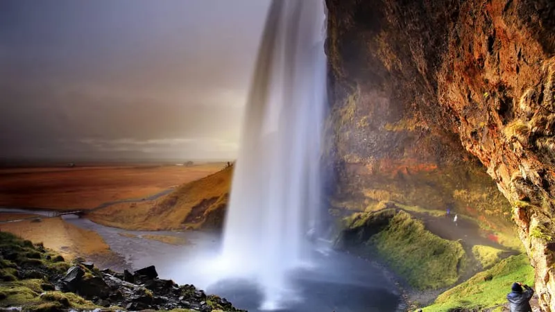 Seljalandsfoss Waterfall Theme Preview Image