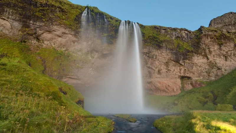 Seljalandsfoss Waterfall Theme Preview Image