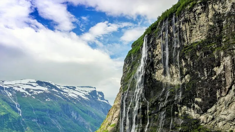 Seven Sisters Waterfall Theme Preview Image
