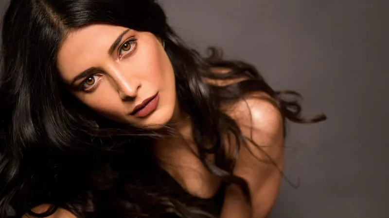 Shruti Haasan Theme Preview Image