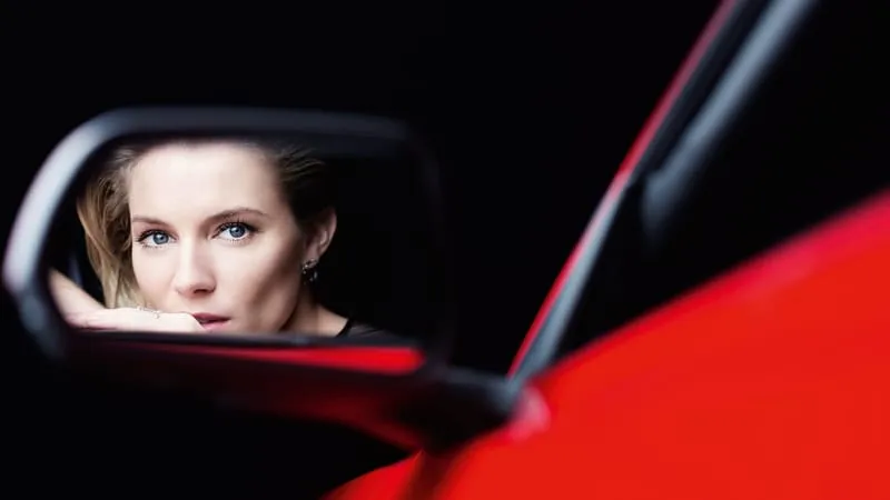 Sienna Miller Theme Preview Image